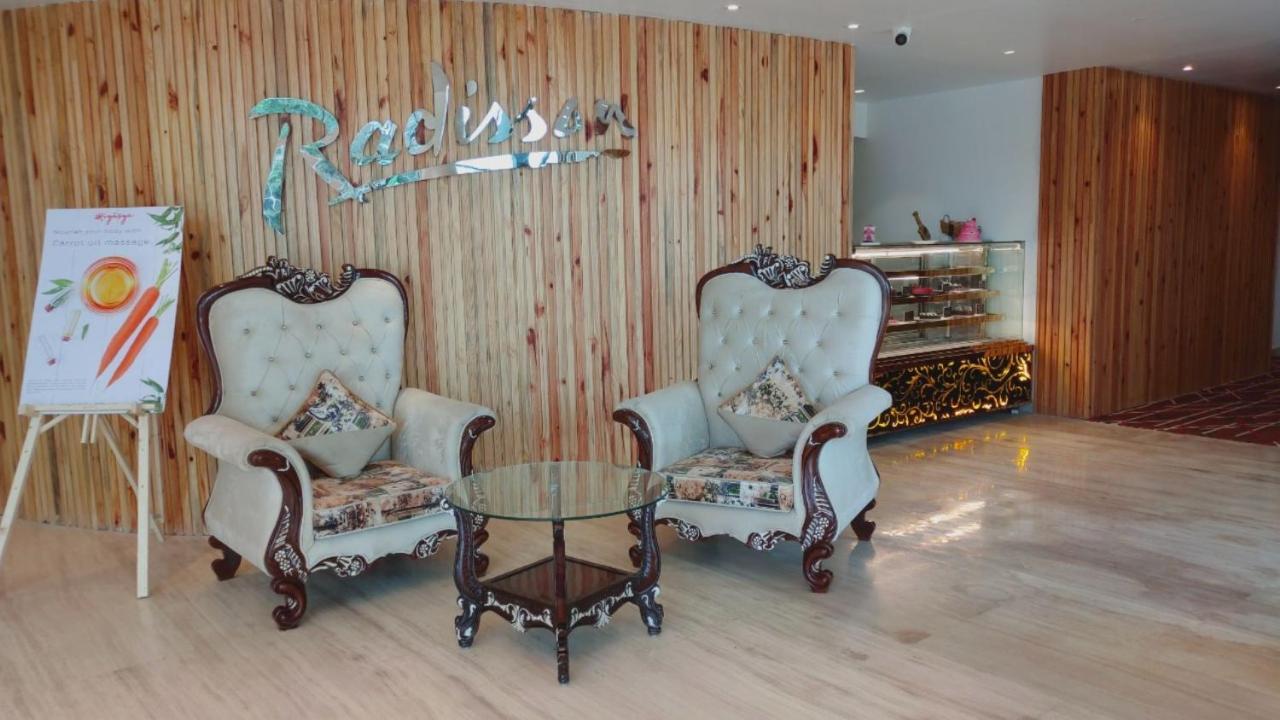 Radisson Hotel Bareilly Airport Bagian luar foto