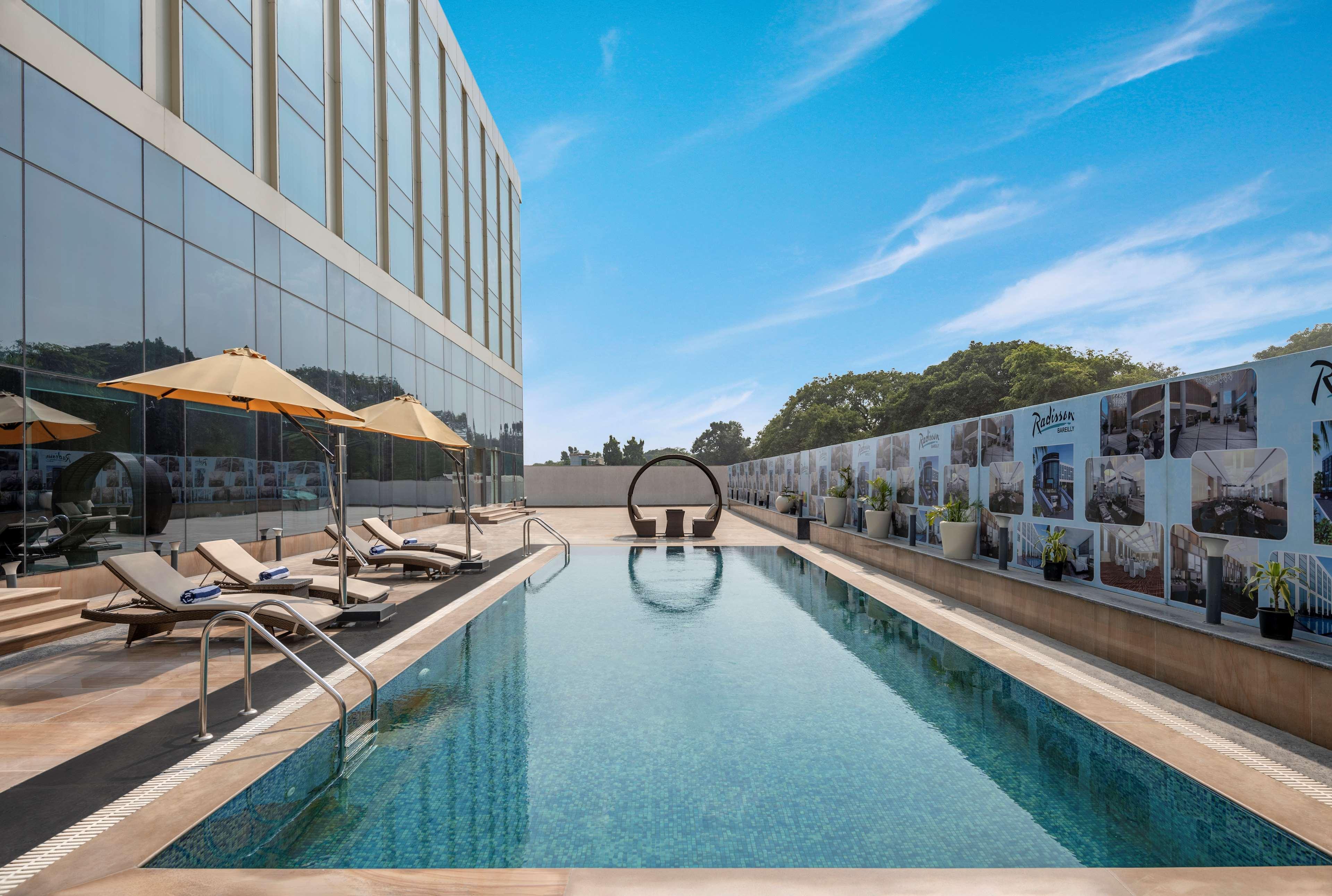 Radisson Hotel Bareilly Airport Bagian luar foto